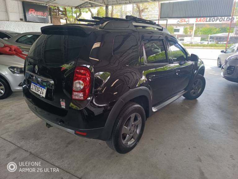 RENAULT - DUSTER - 2013/2013 - Preta - R$ 51.900,00