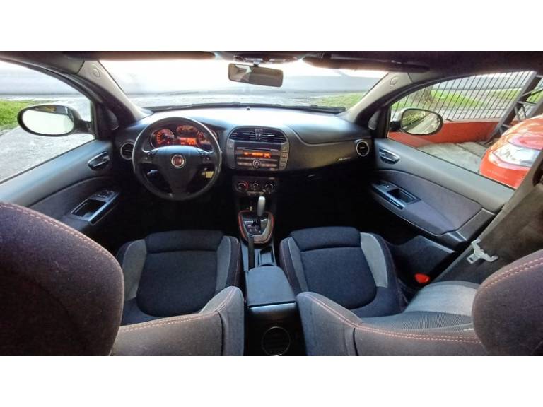 FIAT - BRAVO - 2014/2014 - Branca - R$ 44.900,00