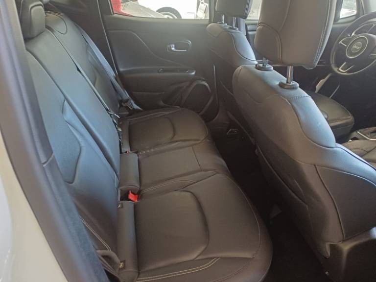 JEEP - RENEGADE - 2020/2021 - Branca - R$ 115.900,00