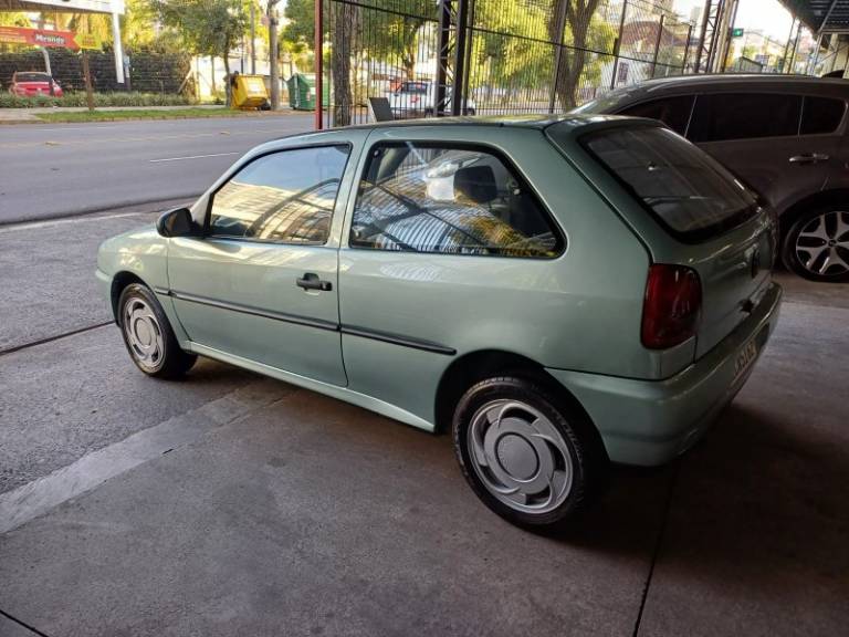 VOLKSWAGEN - GOL - 1995/1995 - Verde - R$ 15.900,00