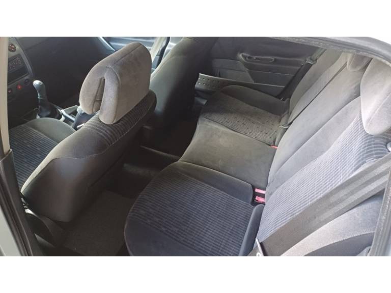 RENAULT - MÉGANE - 2012/2012 - Branca - R$ 33.900,00