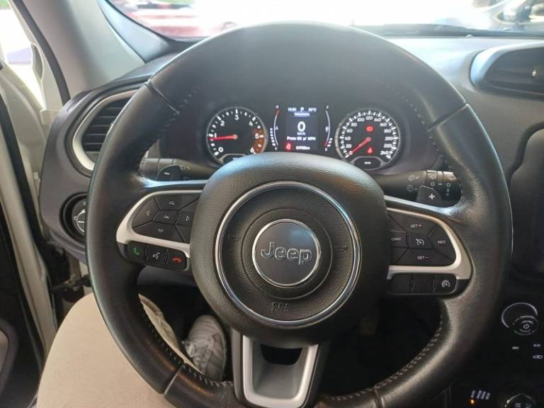 JEEP - RENEGADE - 2020/2021 - Branca - R$ 115.900,00