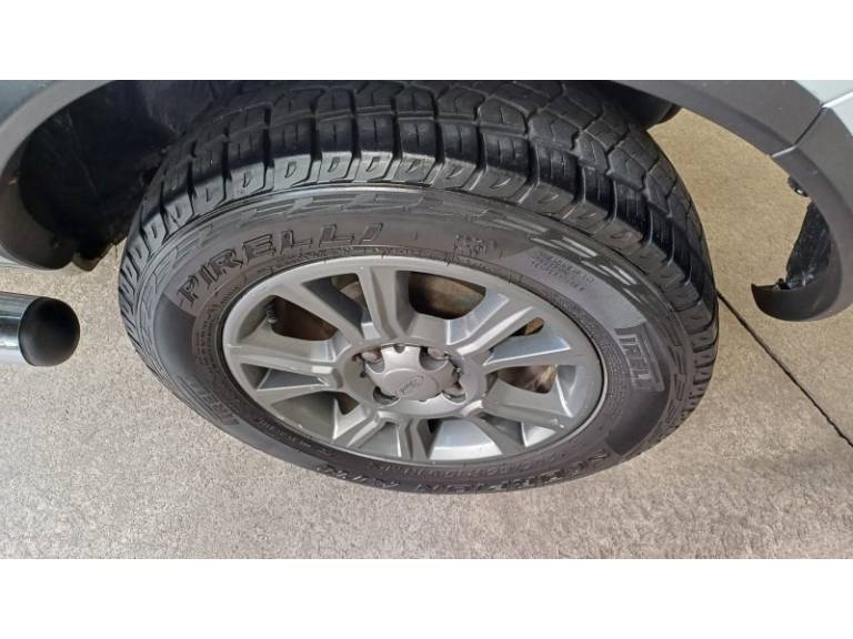 FORD - ECOSPORT - 2011/2011 - Prata - R$ 45.900,00