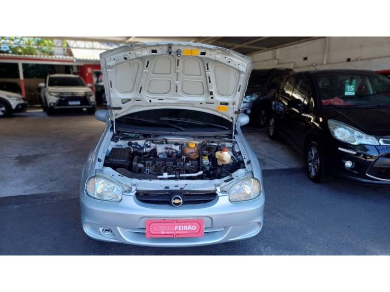 CHEVROLET - CORSA - 2008/2008 - Prata - R$ 23.900,00