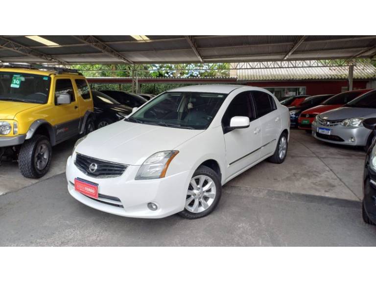 NISSAN - SENTRA - 2013/2013 - Branca - R$ 42.900,00
