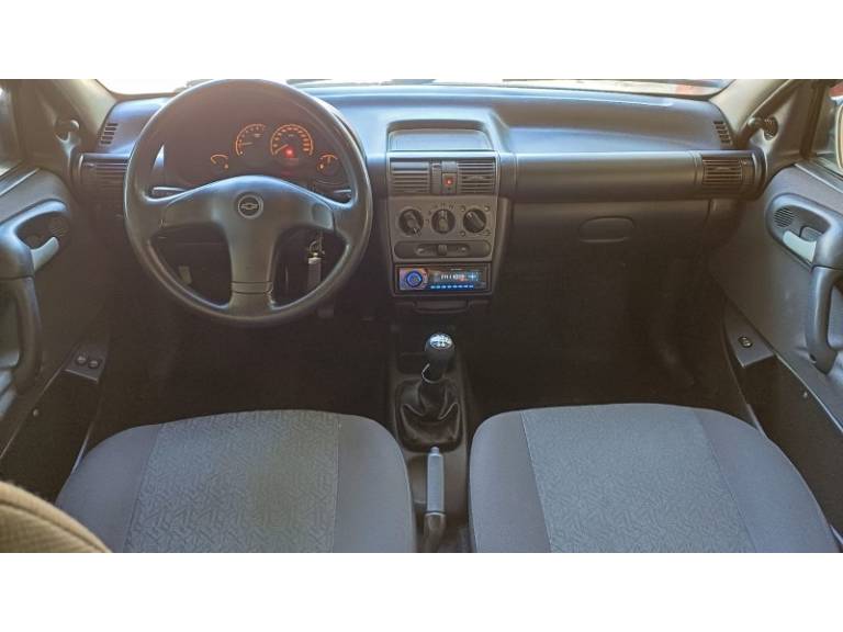CHEVROLET - CORSA - 2008/2008 - Prata - R$ 23.900,00