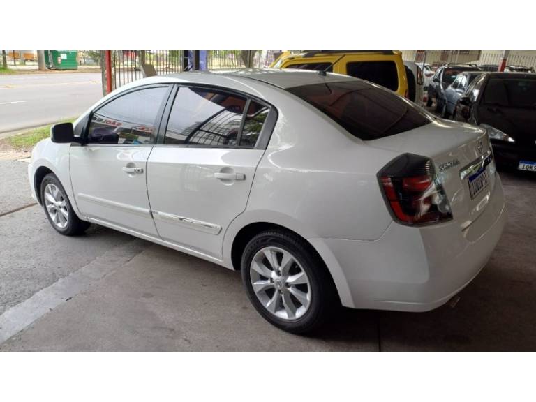 NISSAN - SENTRA - 2013/2013 - Branca - R$ 42.900,00