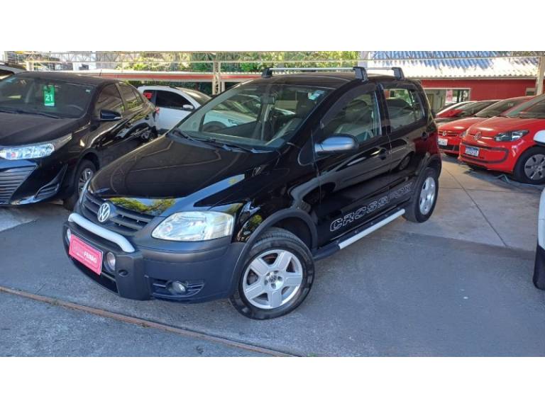 VOLKSWAGEN - CROSSFOX - 2007/2007 - Preta - R$ 33.900,00