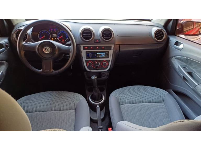 VOLKSWAGEN - GOL - 2010/2011 - Vermelha - R$ 35.900,00